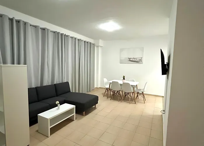 Apartment Cozy In Privlaka, 200m From The And Near Vir Island *