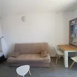 아파트 Cozy In Privlaka, 200m From The And Near Vir Island *