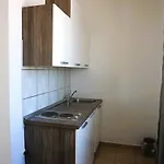 Cozy In Privlaka, 200m From The And Near Vir Island 아파트 프리블라카