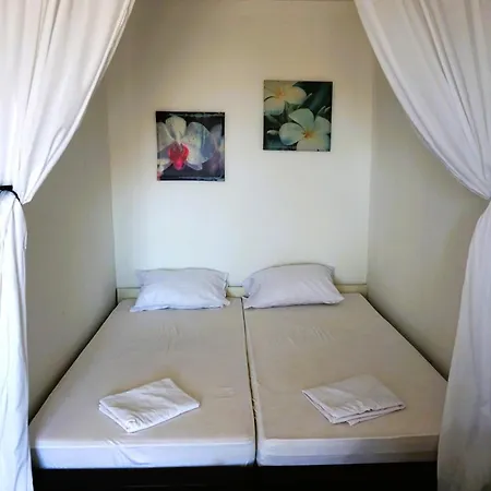 Cozy In Privlaka, 200m From The And Near Vir Island