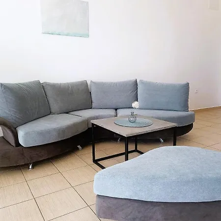Apartment Cozy In Privlaka, 200m From The And Near Vir Island Privlaka (Zadar)