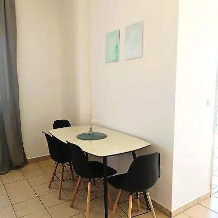 Daire Cozy In Privlaka, 200m From The And Near Vir Island Privlaka (Zadar)