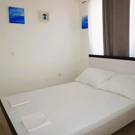 Cozy In Privlaka, 200m From The And Near Vir Island Daire *