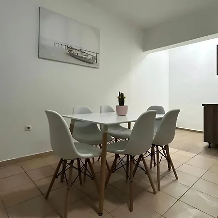 Cozy In Privlaka, 200m From The And Near Vir Island *