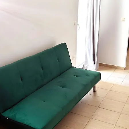 Apartment Cozy In Privlaka, 200m From The And Near Vir Island