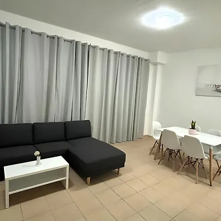 Cozy In Privlaka, 200m From The And Near Vir Island * 프리블라카