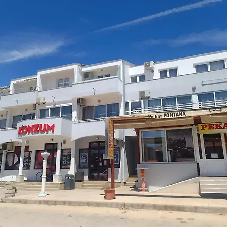 Cozy In Privlaka, 200m From The And Near Vir Island Privlaka (Zadar)