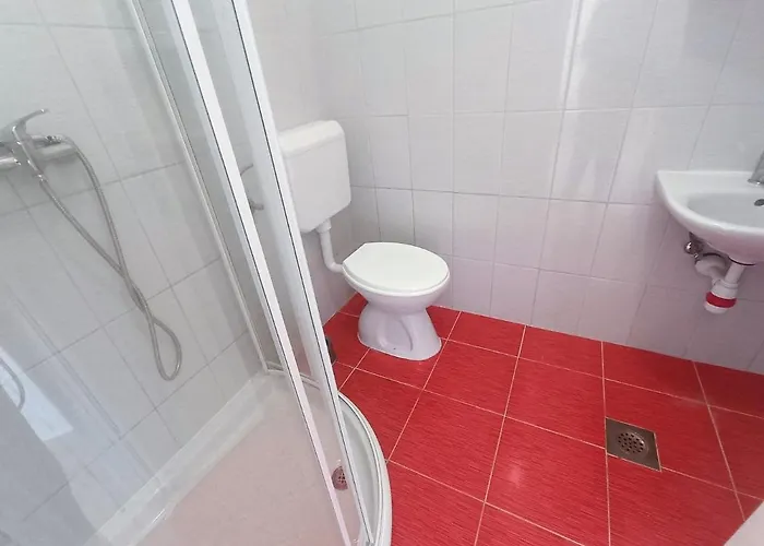 Apartamento Cozy In Privlaka, 200m From The And Near Vir Island *