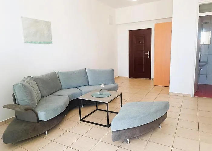 Cozy In Privlaka, 200m From The And Near Vir Island * 프리블라카