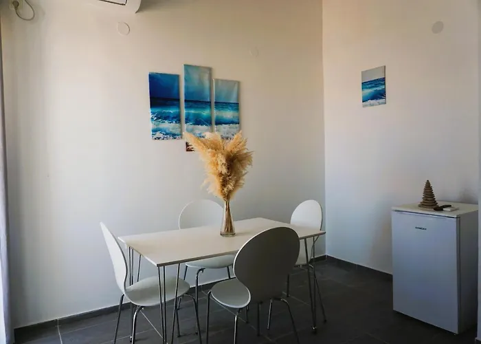 Cozy In Privlaka, 200m From The And Near Vir Island Apartamento