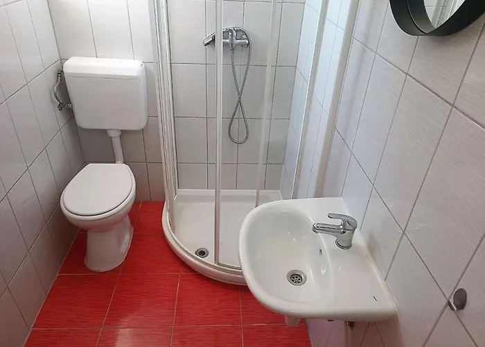 Cozy In Privlaka, 200m From The And Near Vir Island