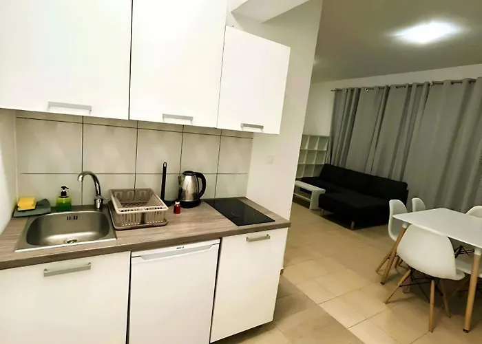 Cozy In Privlaka, 200m From The And Near Vir Island *