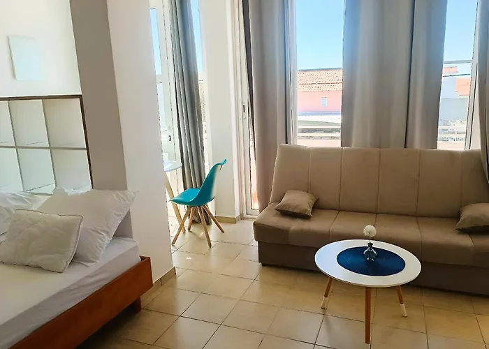 Cozy In Privlaka, 200m From The And Near Vir Island